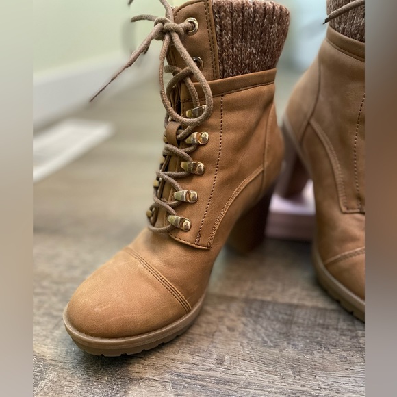 ❌SOLD❌ George Size 6 Booties - Picture 2 of 4